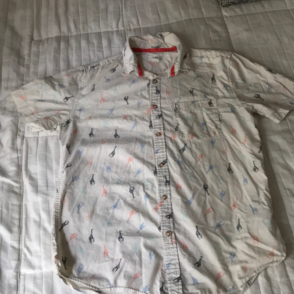 Collared shirt with Giraffes!!
